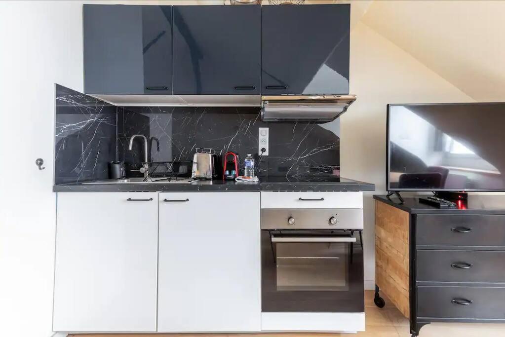Grands Boulevards 52 Appartement Cosy 1Br-4P París Exterior foto